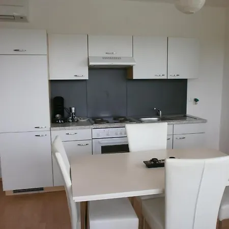 Apartment Das